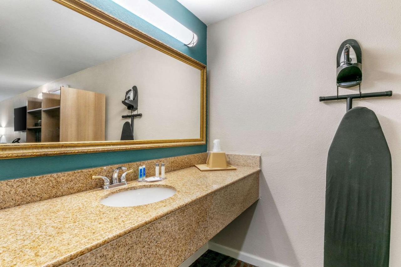 Rodeway Inn Memphis Ngoại thất bức ảnh